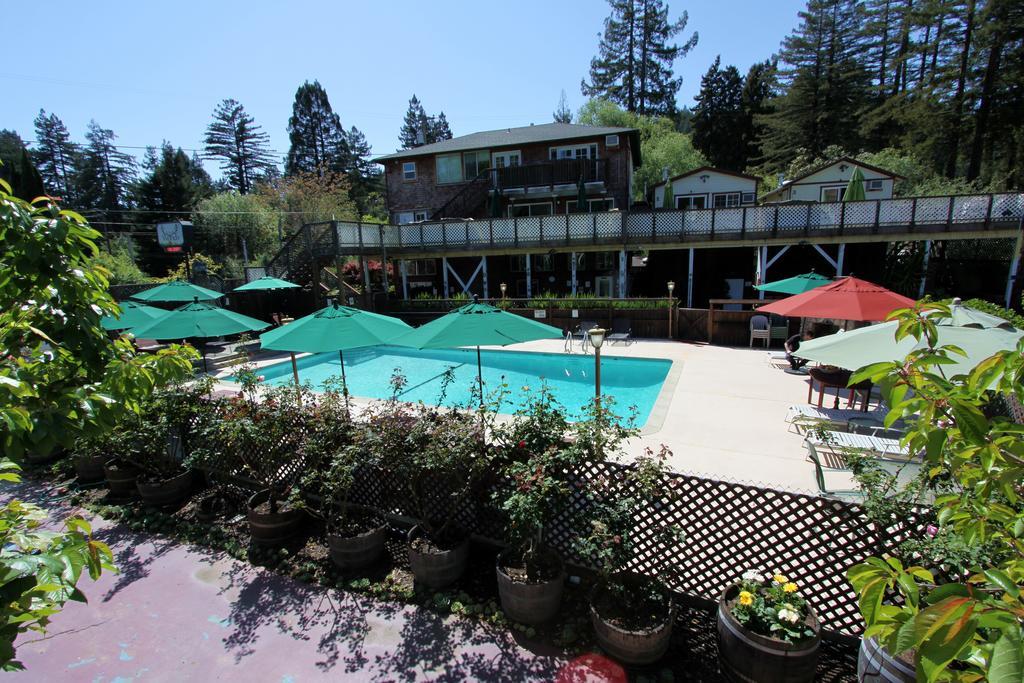 The Woods Hotel - Gay Lgbtq Cabins جيرنفيل المظهر الخارجي الصورة