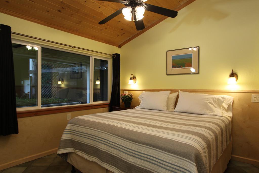The Woods Hotel - Gay Lgbtq Cabins جيرنفيل المظهر الخارجي الصورة