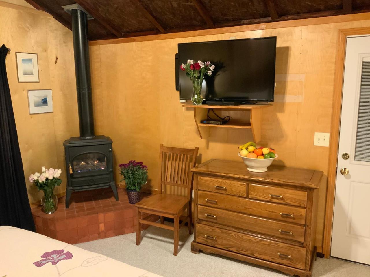 The Woods Hotel - Gay Lgbtq Cabins جيرنفيل المظهر الخارجي الصورة